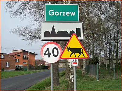 zakaz obowiązuje na terenie całej miejscowości
