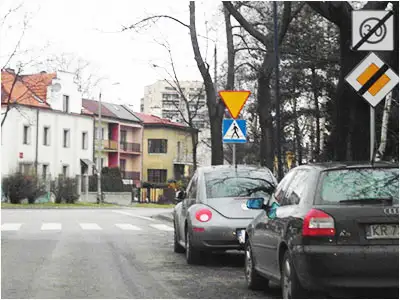 znak B-44 i D-2 koniec strefy ograniczonej prędkości
