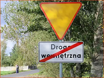 znak D-47 i A-7 to nie jest poprawne oznakowanie