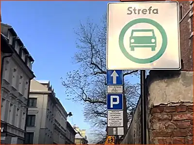 znak D-54 znak wprowadza duże ograniczenia dla chcących wjechać w taką strefę