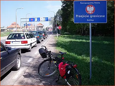 znak F-1 przejście graniczne
