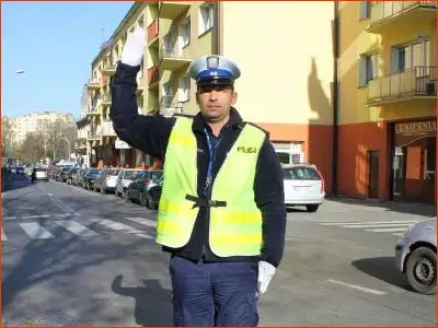 pol2 odpowiednik światła czerwonego z żółtym na sygnalizatorze
