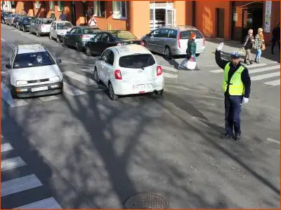 pol2 za chwilę nastąpi zmiana podawanego sygnału